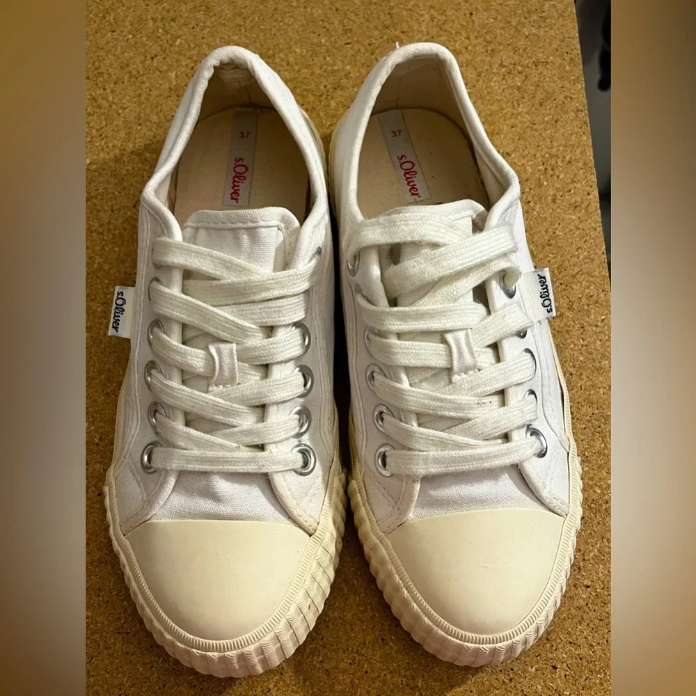 s.Oliver Canvas Sneakers Size 37 - Picture 8 of 15